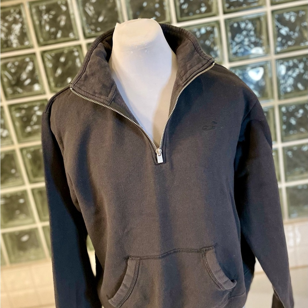Hollister sweatshirt